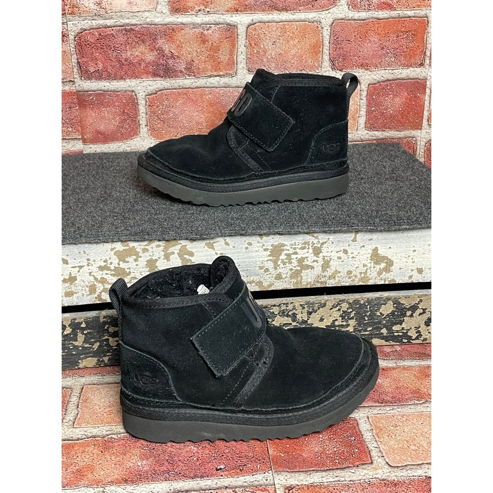 UGG Toddler Neumel Strap Black Suede Ankle Boots 1118792T Size 11